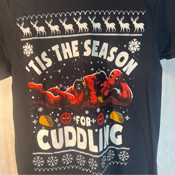 Marvel Winter T-Shirt - Picture 2 of 4